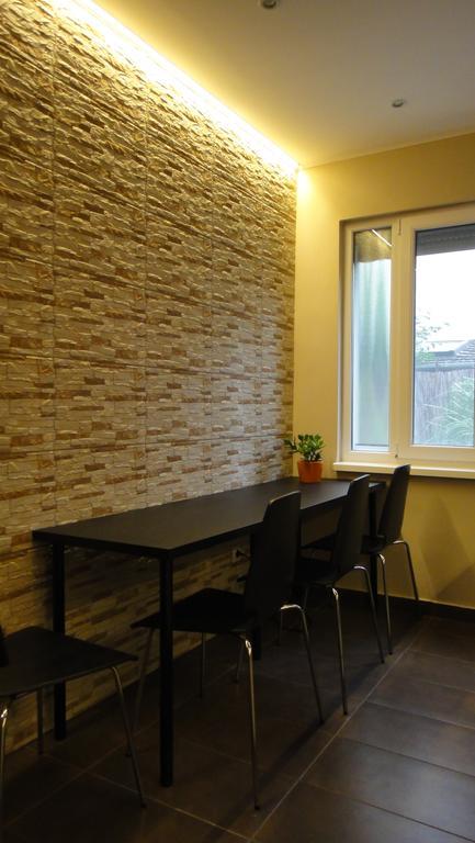 Mgtels Apartman - With Private Parking Budapest Exterior foto